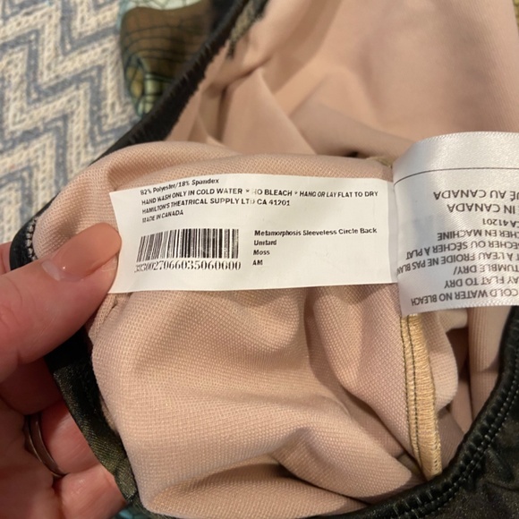 DanceInked Metamorphosis Sleeveless Circle Back Unitard –Child XL- Green (Moss) - Picture 8 of 10